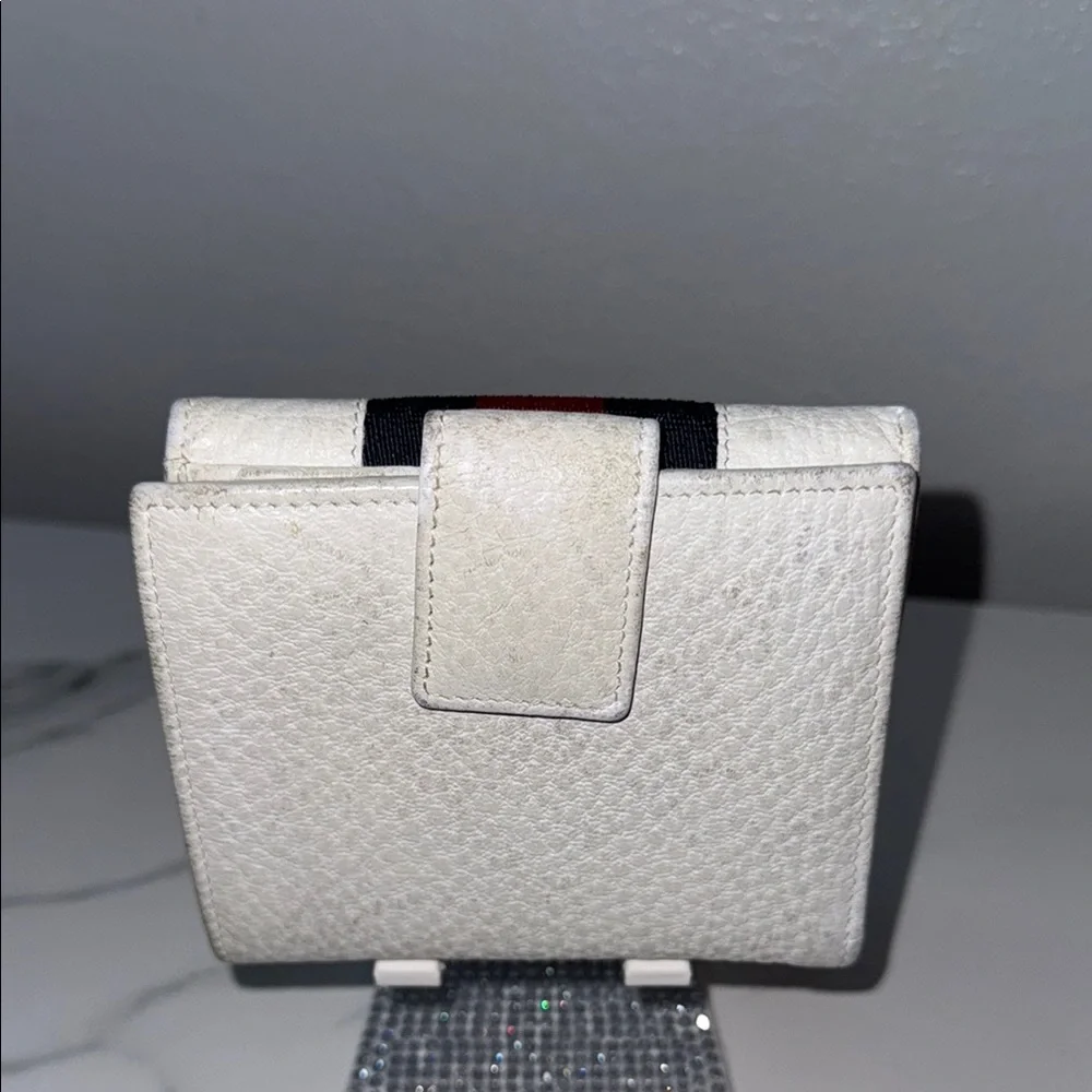 Gucci White Leather Wallet with Gold Logo Sherry Line - Picture 4 of 8